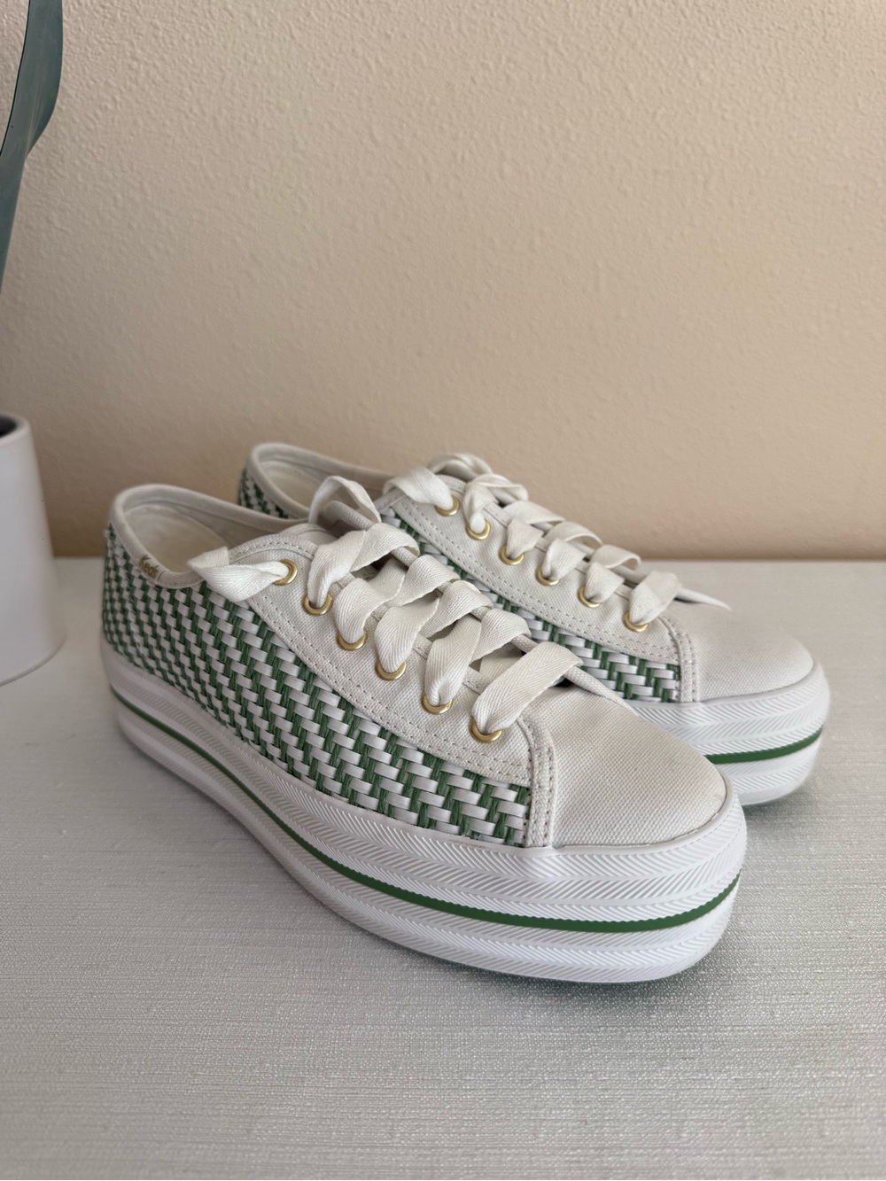 New Keds x Kate Spade Canvas Platform Sneakers in White and Green Lace-Up
